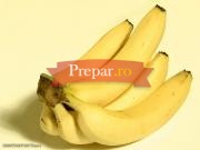 Salata de banane cu rom si frisca