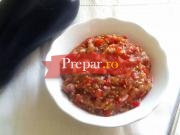 Salata de vinete cu ardei capia tocat in salata