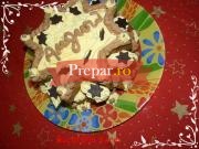 Tort de cozonac umplut cu crema chantilly