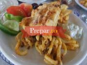 Friptura de porc la tava, cu macaroane