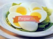 Salata de oua cu sos de usturoi