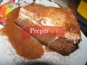Tort de branza cu ciocolata si cappuccino