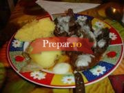 Ficatei prajiti si cartofi la cuptor