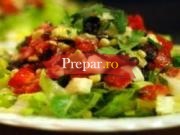 Salata cu legume, oua si carne
